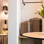 Otel Vesper House