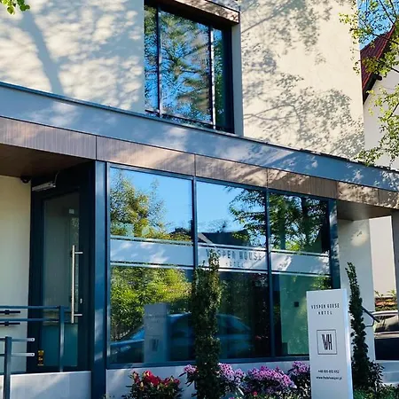 Vesper House מלון