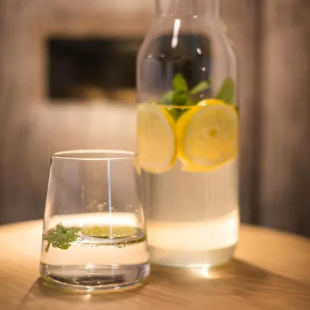 酒店 Vesper House 2*