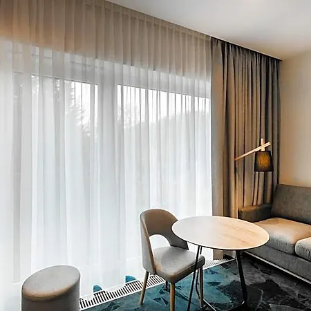 Vesper House מלון 2*